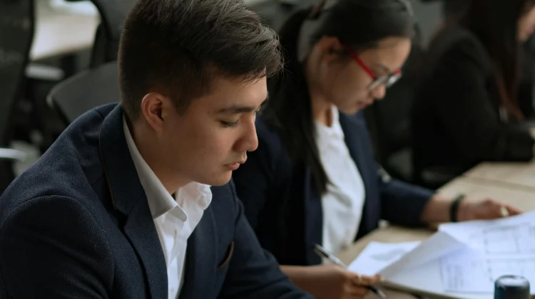 Kendalikan Ambisi Jabatan Demi Menjaga Etika Sosial