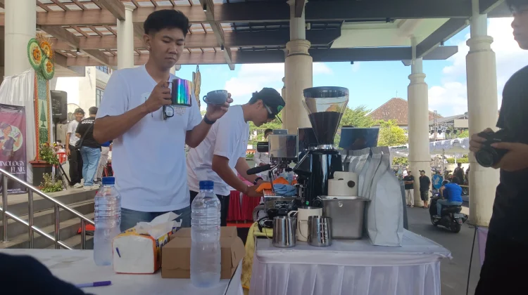 Latte Art dan Mixology Flair, Wadah Kreativitas Generasi Muda Gianyar