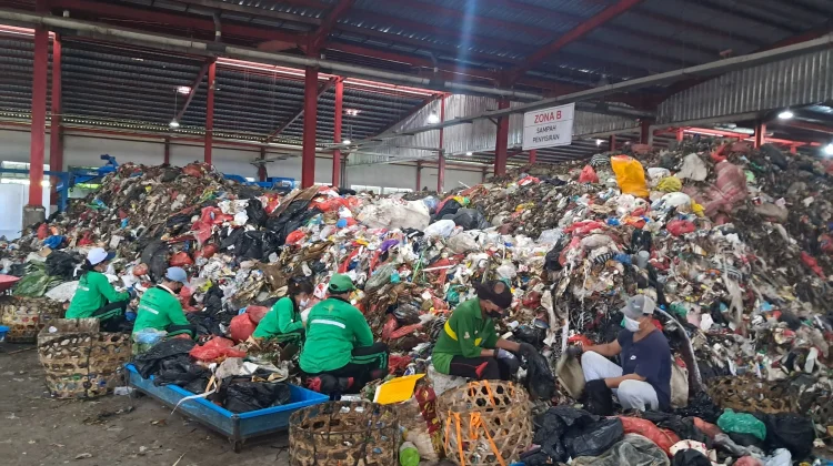 Horeka Penyumbang Besar Sampah, Denpasar Dorong Pengelolaan Sampah Mandiri