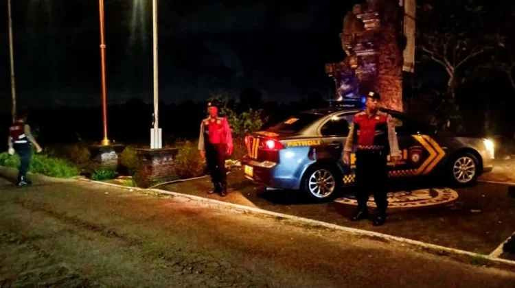 Patroli Subuh Strong Point, Samapta Polsek Abiansemal Tingkatkan Keamanan