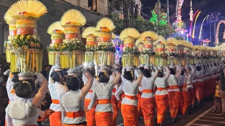 Kelurahan Samplangan Tampil di Pawai Budaya HUT Kota Gianyar ke-255