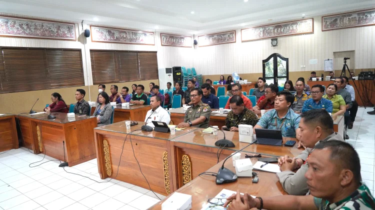 Pimpin Rapat Teknis, Bupati Satria Matangkan Kesiapan Festival Semarapura ke-8