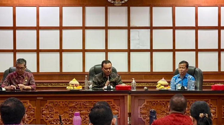 Sekda Bali Buka Bimtek Audit Keamanan Sistem Elektronik