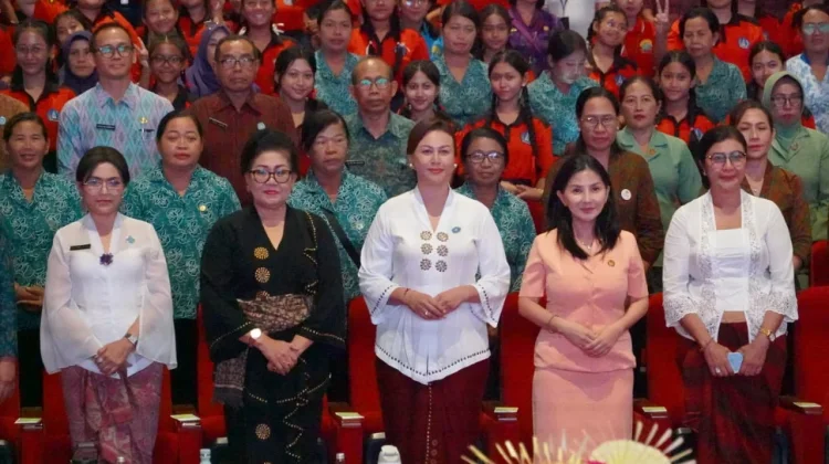 Teladani Semangat Kartini dengan Perbaiki Tata Kelola Sampah