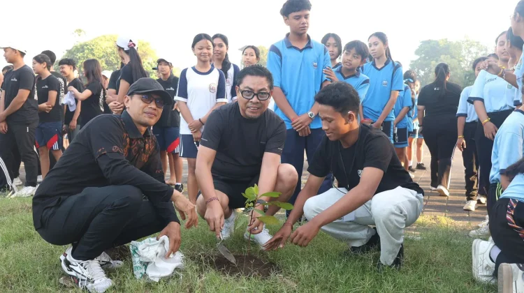 Bangun Kesadaran Kolektif Melalui Aksi  Peduli Lingkungan