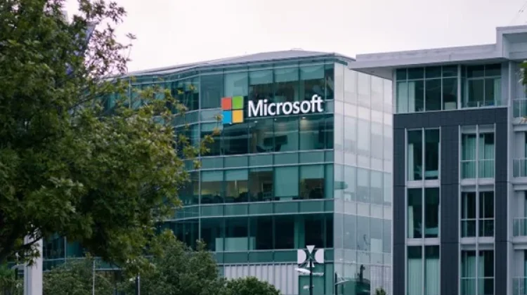 Microsoft Tawarkan 8.750 Karyawan hingga Direktur Senior Pensiun Dini