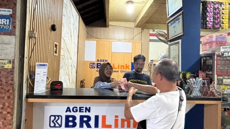 Ketut Suandini Dulang Cuan Setelah Menjadi Agen BRILink