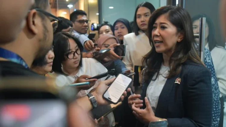 Konten Korban Kecelakaan Kereta Merebak, Menkomdigi Minta Publik Bijak