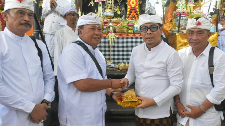 Wawali Arya Wibawa Ajak Umat Hindu Perkuat Harmoni Tri Hita Karana