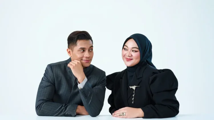 Penyanyi Fadhilah Intan Kolaborasi Dengan Penyanyi Malaysia