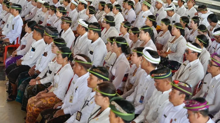 Bupati Satria Lantik 132 Pejabat: Tekankan Akselerasi Pelayanan dan Integritas