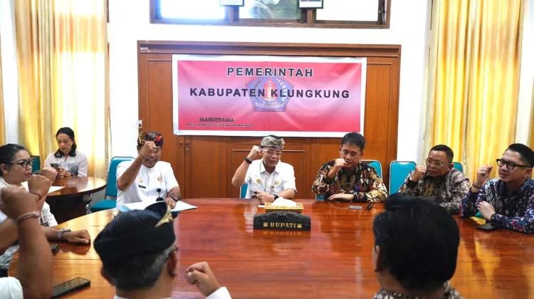 Tingkatkan Kinerja Pembangunan, Bupati Satria Tandatangani Kerjasama