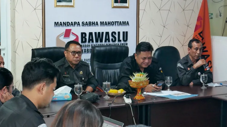 Monitoring Bawaslu Bali Tekankan Penguatan SDM dan Akuntabilitas di Klungkung