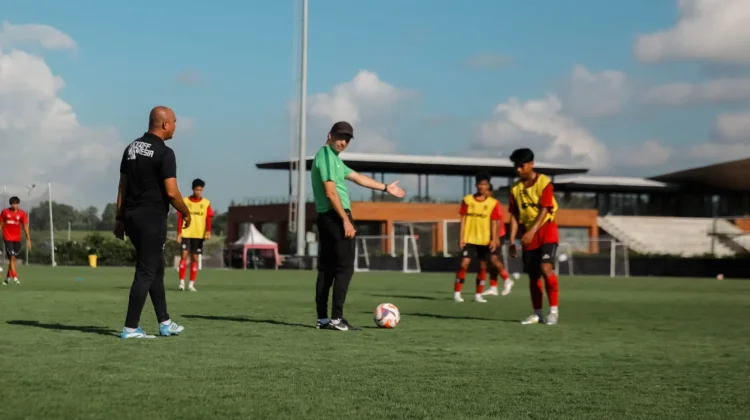 Bali United Youth dan Akademi Terima Ilmu Ekkono Method