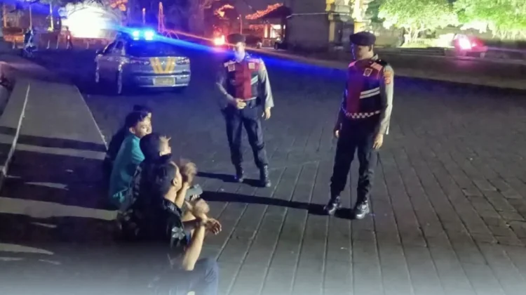Patroli Dialogis Polres Badung Tekankan Jauhi Balap Liar dan Alkohol