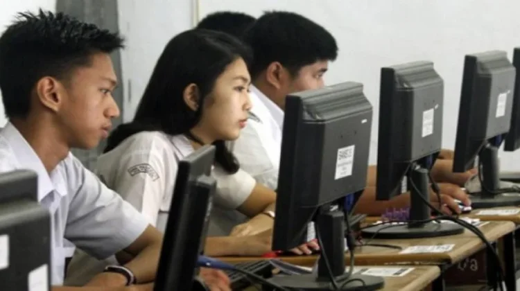 Sekolah Perkuat Literasi dan Pengawasan Media Sosial Pelajar