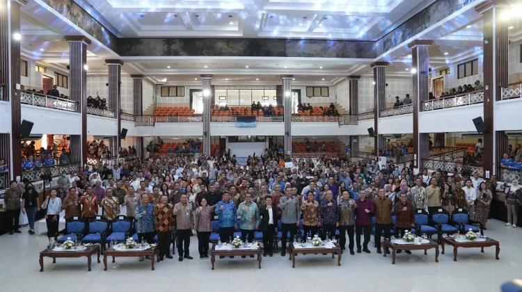 Akad Massal KUR 1.000 UMKM Ekraf di Bali, Tiga Menteri Hadir Langsung di Udayana