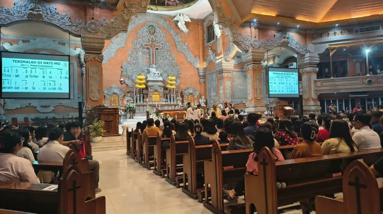 Perayaan Kenaikan Yesus di YGYB Ubung Ajak Umat Menjadi Saksi Kasih Tuhan