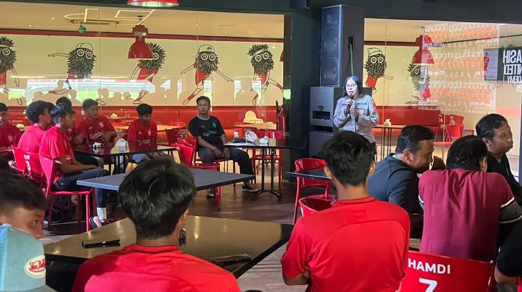 Polres Gianyar Edukasi Medsos ke Bali United Muda