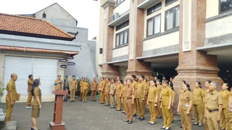 Hari Perpustakaan, Dispusar Gianyar Laksanakan Apel dan Pembukaan Bimtek