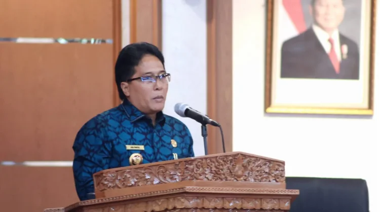 Wagub Giri Prasta Hadiri Rapat Paripurna DPRD Bali