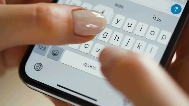 Gen Z Dinilai Rentan Mengalami Texting Anxiety