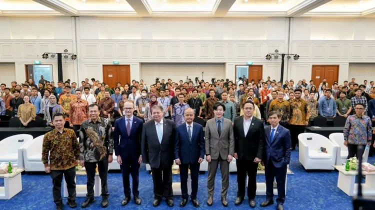 Kolaborasi Teknologi Arm Dorong Akselerasi Semikonduktor Terintegrasi