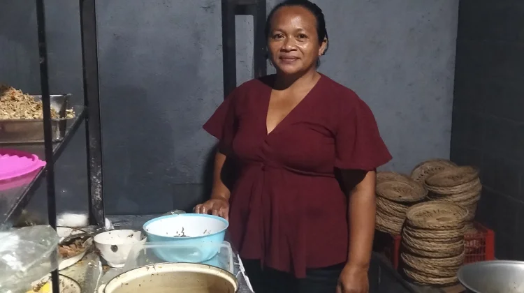 Lawar Bali Tetap Digemari meski Banyak Makanan Modern