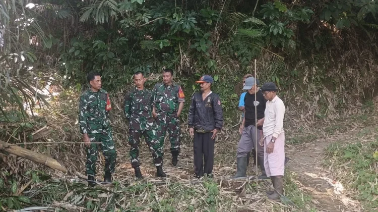 Perkuat Akses Pertanian, Dandim Tabanan Tinjau Pembangunan Jembatan Usaha Tani