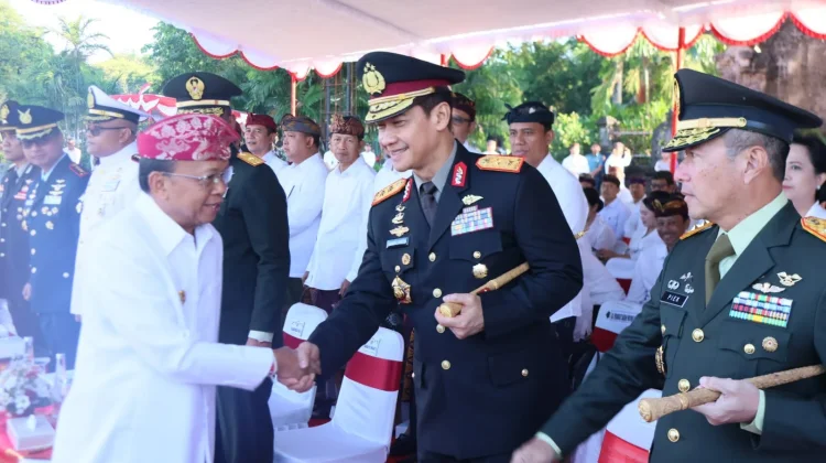 Kapolda Bali Hadiri Upacara Hari Lahir Pancasila