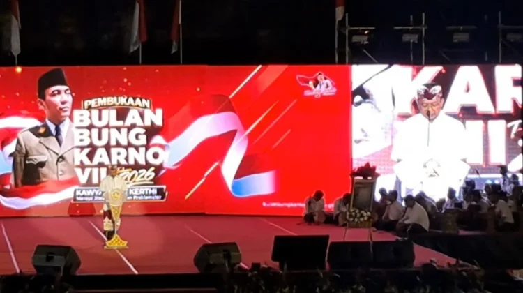 Koster Gaungkan Semangat Bung Karno