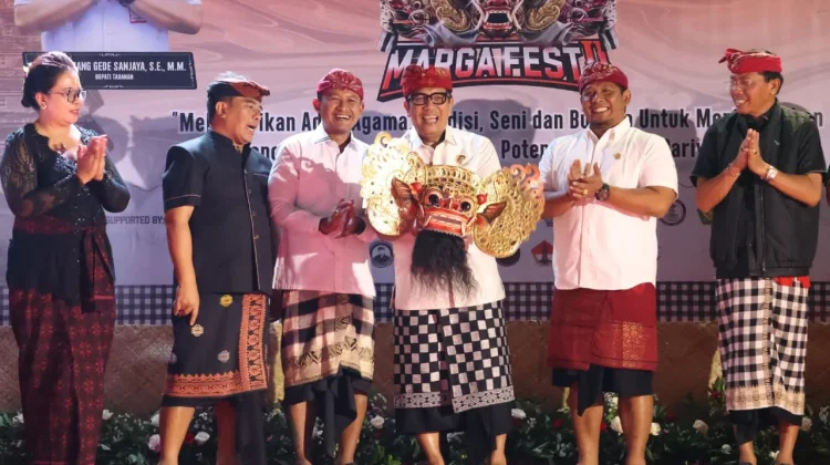 Buka Marga Fest II, Bupati Sanjaya Dorong Pelestarian Seni Budaya