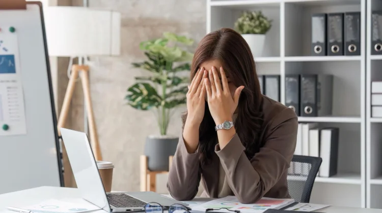 Bekerja Tak Lagi Bermakna: Mengenali Tanda-Tanda Burnout