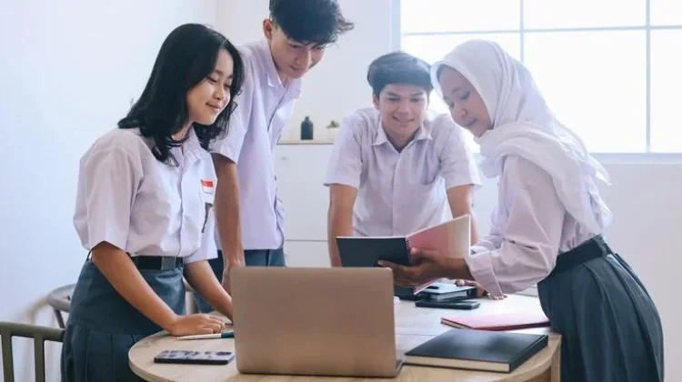 AI dan Kreativitas Anak: antara Peluang dan Tantangan