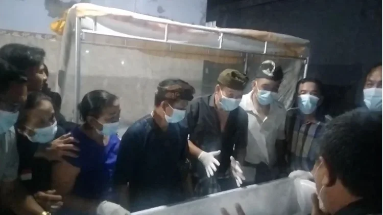 Penantian Panjang Usai, Jenazah PMI Jembrana Dikremasi