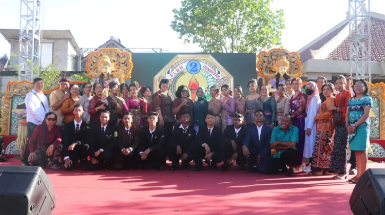 Pelepasan Siswa Kelas XII Warnai Puncak HUT ke-48 SLB Negeri 2 Denpasar