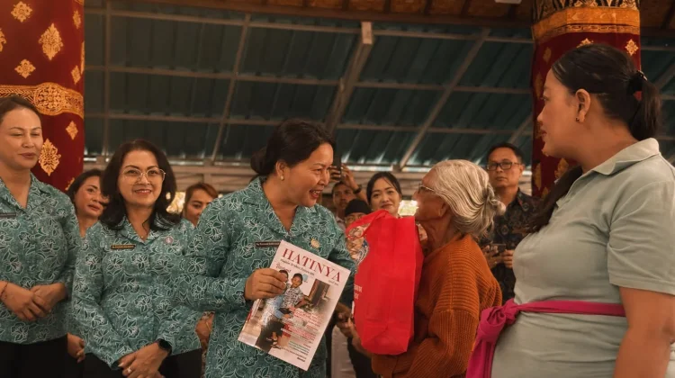 Ny. Seniasih Giri Prasta Kampanyekan Gemar Makan Ikan untuk Cegah Stunting