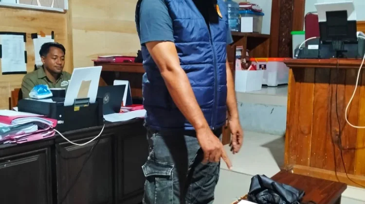 Polisi Ciduk Spesialis Pencuri HP Wisatawan Pantai di Jembrana