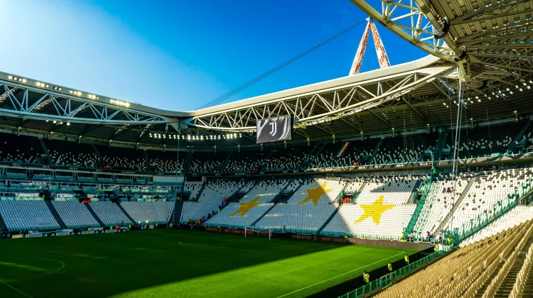Mengapa Klub-Klub Serie A Italia Tidak Memiliki Stadion Sendiri?