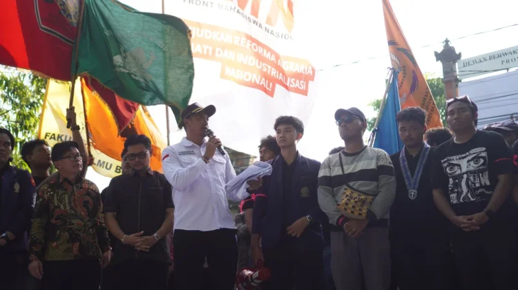 BEM Udayana Desak Pusat Respons 16 Tuntutan Aksi Bali Bergerak