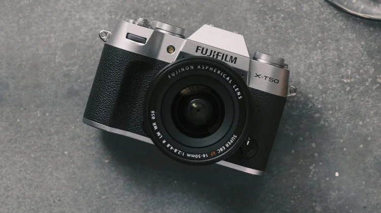 Fujifilm X-T50, Compact Mirrorless dengan Performa Flagship