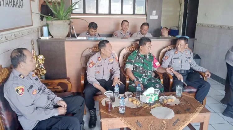Koramil dan Polsek Kerambitan Pererat Sinergi Keamanan