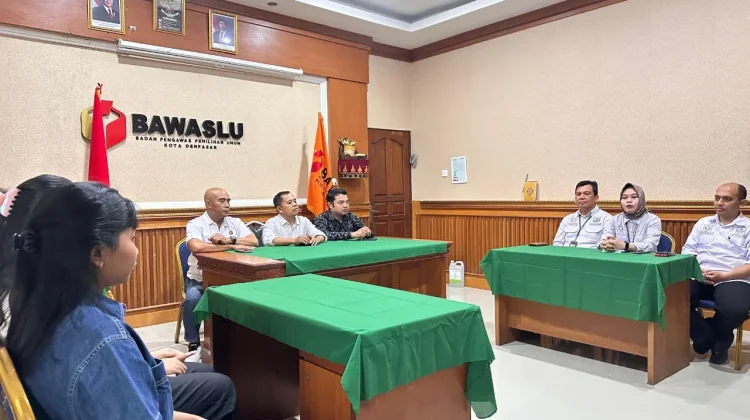 Simulasi Ajudikasi Jadi Ruang Mahasiswa Memahami Sengketa Proses Pemilu