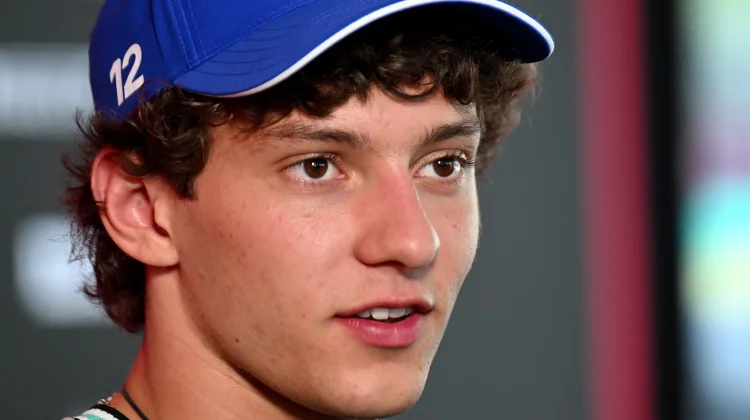 Antonelli Waspadai Ancaman Hamilton di F1 GP Austria