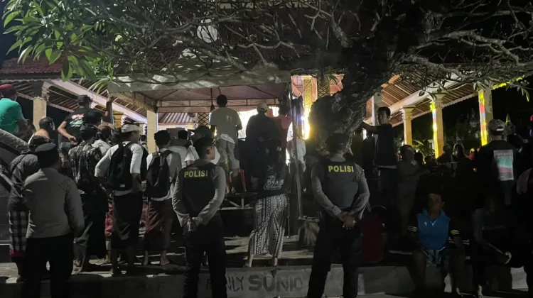 Polsek Nusa Penida Amankan Peringatan HUT ke-44 Yowana Dwi Purana