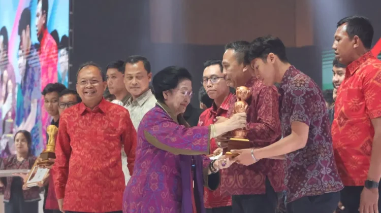 Presiden RI V  Megawati Soekarnoputri Hadiri Penutupan Bulan Bung Karno di Bali