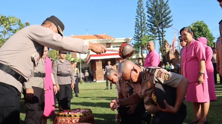Kapolresta Motivasi Puluhan Personel Polresta Denpasar Naik Pangkat