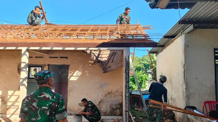 Wujud Kemanunggalan TNI, Kodim Tabanan Kebut Renovasi SDN 4 Delod Peken