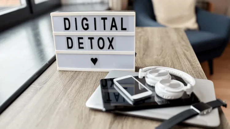 Digital Detox Jaga Mata dan Tidur Berkualitas