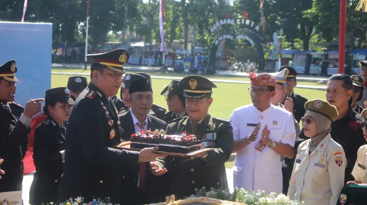 Kokohkan Solidaritas, Kasdim Tabanan Hadiri Puncak Peringatan Hari Bhayangkara